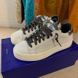 P448 Thea sneaker size 9